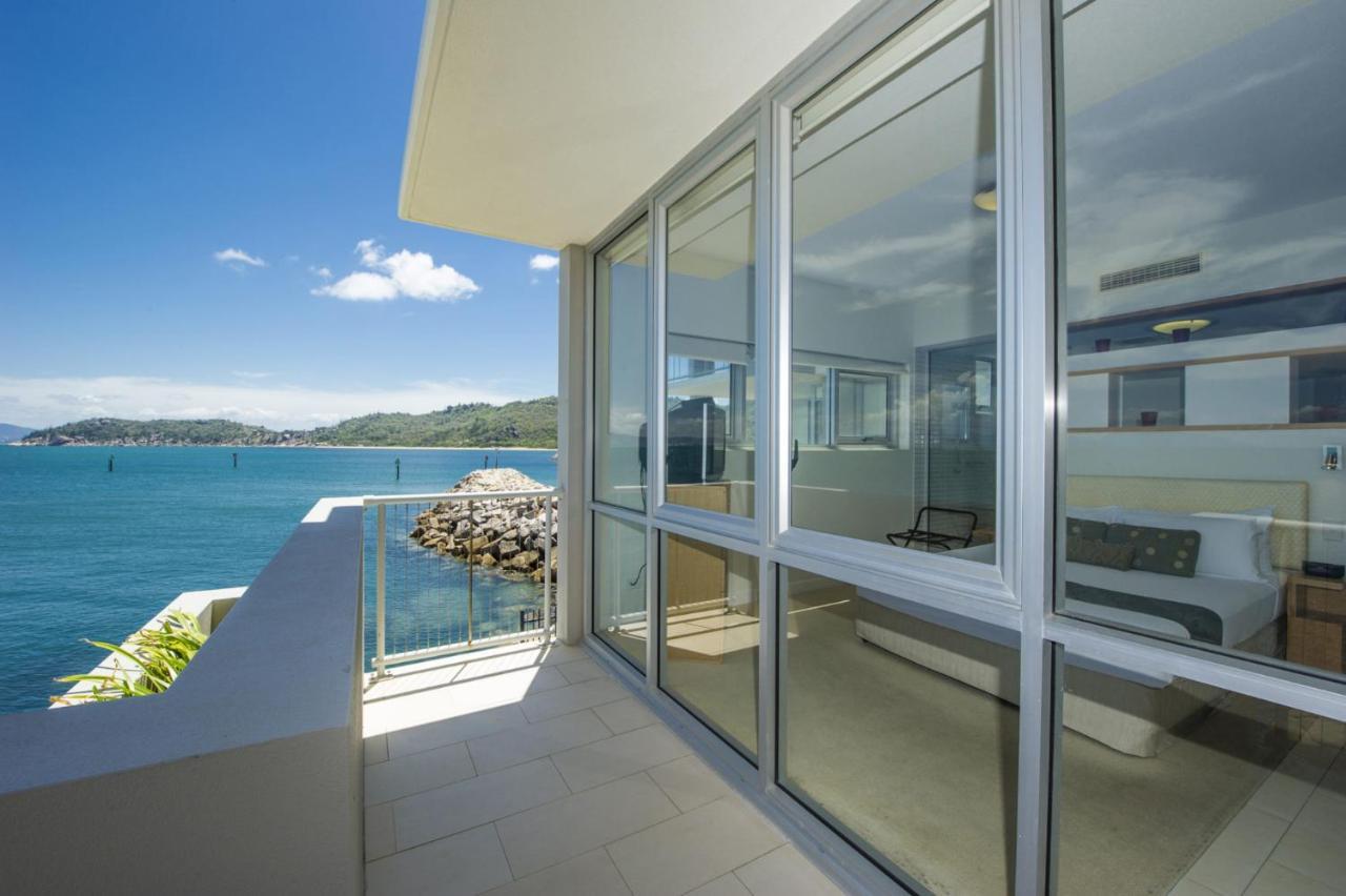 1 Bright Point Apartment 4202 Nelly Bay Room photo